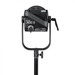 NANLITE TORCHE LED FORZA 300 II