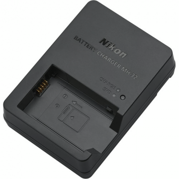 NIKON CHARGEUR MH-32