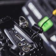 CRDBAG PACK DE 4 VIS D-ANNEAU 1/4 POUCE POUR CAMÉRA