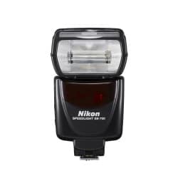 NIKON FLASH SB-700