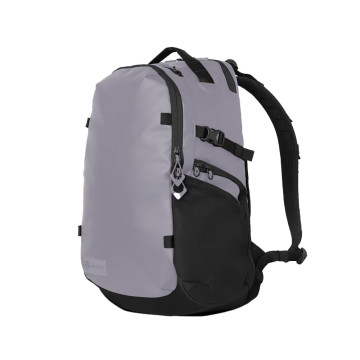 WANDRD SAC A DOS STRATUS...