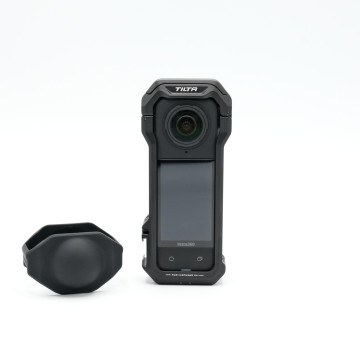 INSTA 360 X4 (229 CLICS)  -...