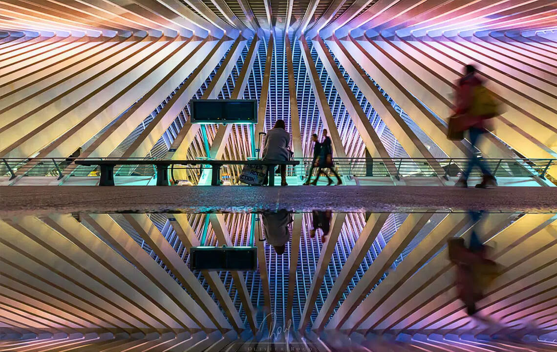 gens dans un aéroport